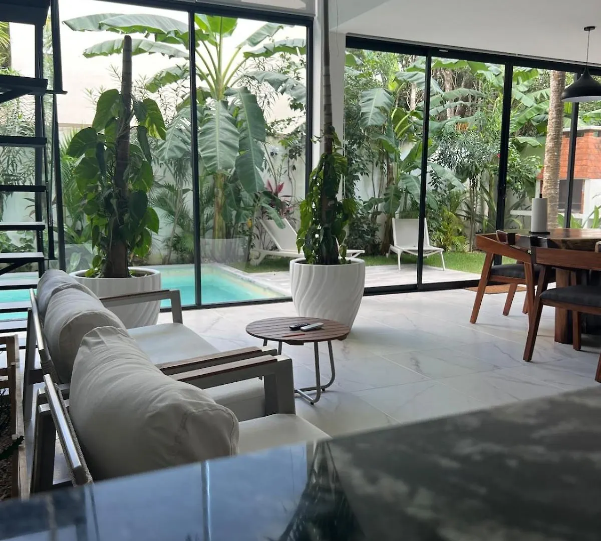 Luxury Vacation Villa Near The Caribbean Ocean Playa del Carmen Messico
